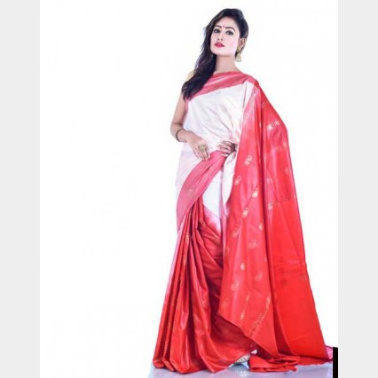 Lucrative Silk Katan Sharee from Tangail with blouse piece Lucrative Silk Katan Sharee from Tangail with blouse piece
